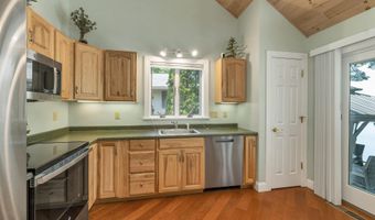 127 Jefferson Rd, Belmont, NH 03220