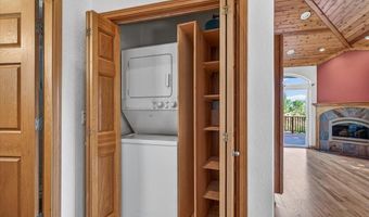 610 Orchard St, Ashland, OR 97520