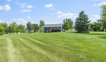 810 Latoka View Ct SW, Alexandria, MN 56308