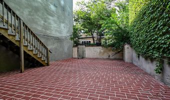 1712 THAMES St, Baltimore, MD 21231