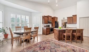 375 N Matt Dillon Trl, Central, UT 84722