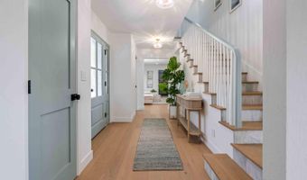 210 Thunderbird Dr, Aptos, CA 95003