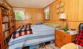 129 Summit St, Baileyville, ME 04694