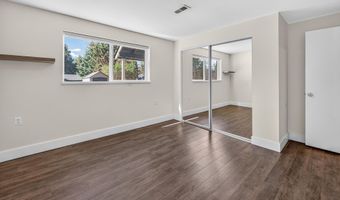 63928 Sunset Dr, Bend, OR 97703