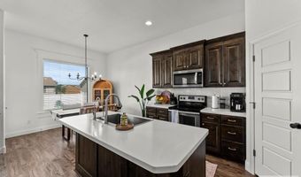 5097 Camden St, Chubbuck, ID 83202