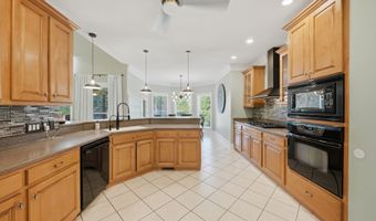 9219 Crystal Brook Dr, Apison, TN 37302