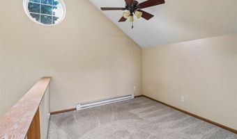 1213 10th Ave NW, Altoona, IA 50009