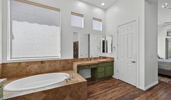 41728 N MOSS SPRINGS Ct, Anthem, AZ 85086