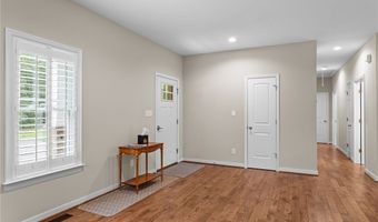 427 Valley View Dr, Aylett, VA 23009