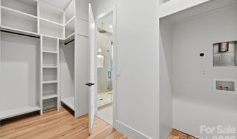 1412 Lyon Ct, Charlotte, NC 28205