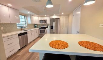 7 A Miracle Ave, Avon Park, FL 33825