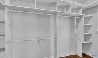 165 Creekside Ln SE, Arab, AL 35016