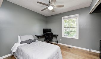 8710 Maple View Dr, Indianapolis, IN 46217