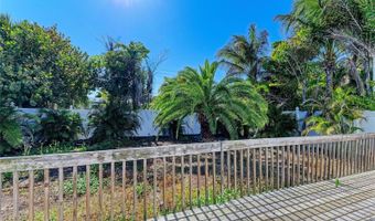 872 N SHORE Dr, Anna Maria, FL 34216