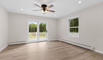 114 Farrarville Rd, Belmont, NH 03220