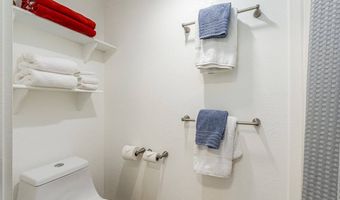75-5776 Kuakini Hwy #335, Kailua Kona, HI 96740