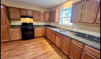 202 Bates St, Batesville, MS 38606