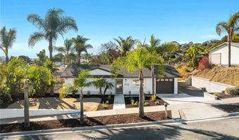 415 Edgehill Ln, Oceanside, CA 92054