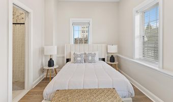 102 S Ocean Ave, Atlantic City, NJ 08401
