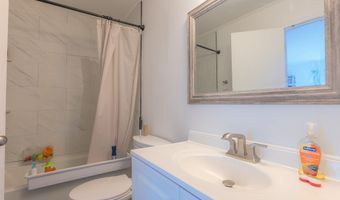 157 Shelter Rock Rd 39, Danbury, CT 06810