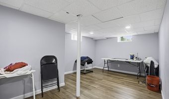 39 Pinehurst, Auburn, MA 01501