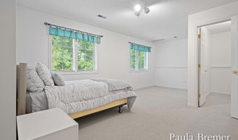 5429 Grand Valley Ct NE, Ada, MI 49301