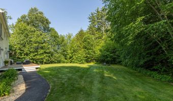 23 Stone Farm Rd, Barrington, NH 03825