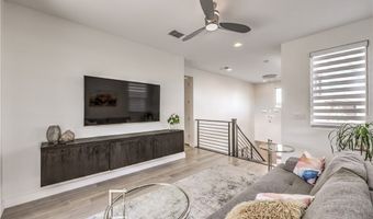 10337 Kesington Dr, Las Vegas, NV 89135