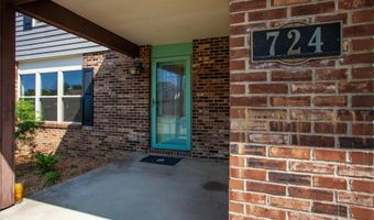 724 Hunters Run, Columbus, OH 43230