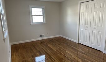 55 Swan St, East Providence, RI 02914