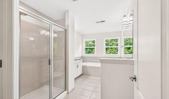 24823 BARRINGTON GROVE Ct, Aldie, VA 20105