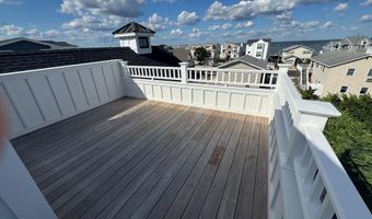 281 7TH St, Avalon, NJ 08202