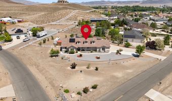 680 Buckskin Dr, Fernley, NV 89408