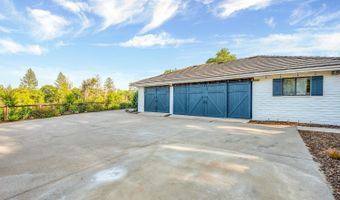 875 White Cottage Rd N, Angwin, CA 94508