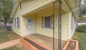 834 S A St, Arkansas City, KS 67005