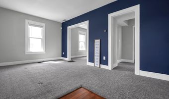 33 School St, Ashville, OH 43103