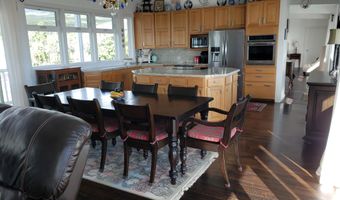 215 Aahi Pl, Kaunakakai, HI 96748