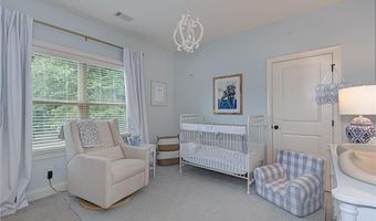 2209 N DONAHUE Dr, Auburn, AL 36830
