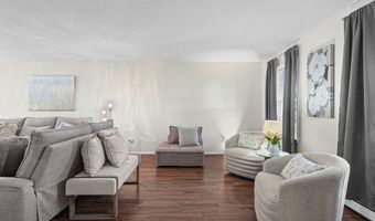 117 E Windswept Dr, Amsterdam, NY 12010