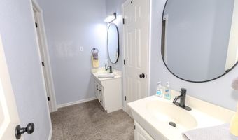 3942 Ridgmar Ln, Abilene, TX 79606