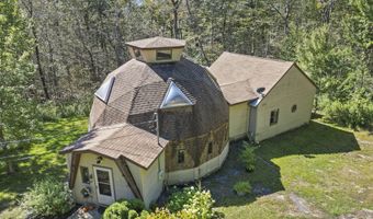 152 Sir Edwards Way, Becket, MA 01223