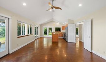 57 Awalau Rd B, Haiku, HI 96708