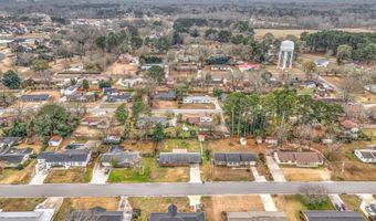 409 Peach Ave, Albertville, AL 35950