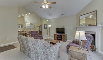 7304 Lake Lakota Pl 44, Indianapolis, IN 46217