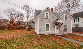 218 Grove St, Bangor, ME 04401