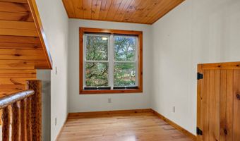 8840 SPRING LAKE Rd, Amherst, WI 54406