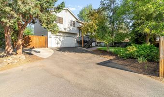 3147 NE Purcell Blvd, Bend, OR 97701