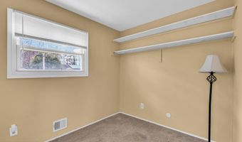 17 Anchorage Blvd, Bayville, NJ 08721