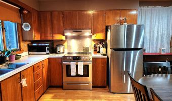 10 Ridgewood Dr, Augusta, ME 04330