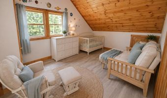 19 Glenview Ln, Belfast, ME 04915